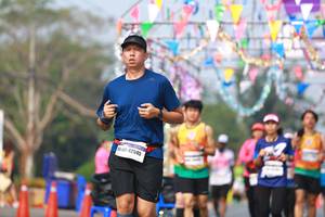 BIB: 42545
                            <button type="button" onclick="openModal(9919937)" class="btn btn-primary btn-sm float-right btn-popup" data-toggle="modal" data-target=".modal-high-quality">
                        <i class="fas fa-shopping-cart"></i> Add to Cart
                    </button>
                                            <button type="button" onclick="isThisMe(9919937, true)" class="btn btn-success btn-sm float-right btn-popup btn-isme hidden" data-toggle="tooltip" data-placement="bottom" title="นี่คือรูปของคุณใช่ไหม คลิกที่นี่เพื่อเอาเข้าอัลบั้ม">
                        <i class="fas fa-plus"></i> Add to album
                    </button>
                    <button type="button" onclick="isThisMe(9919937, false)" class="btn btn-warning btn-sm float-right btn-popup btn-isnotme hidden">
                        <i class="fas fa-ban"></i> Remove from album
                    </button>